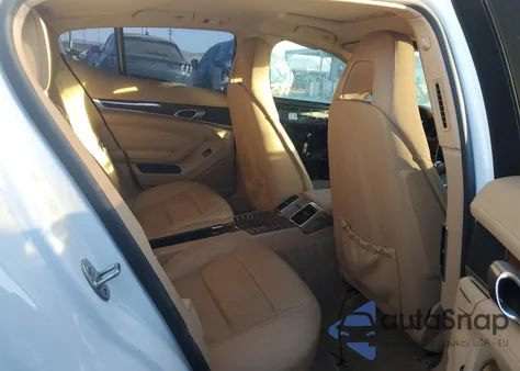 2012 Porsche Panamera 4 z USA, uszkodzony, nr VIN WP0AA2A70CL013973